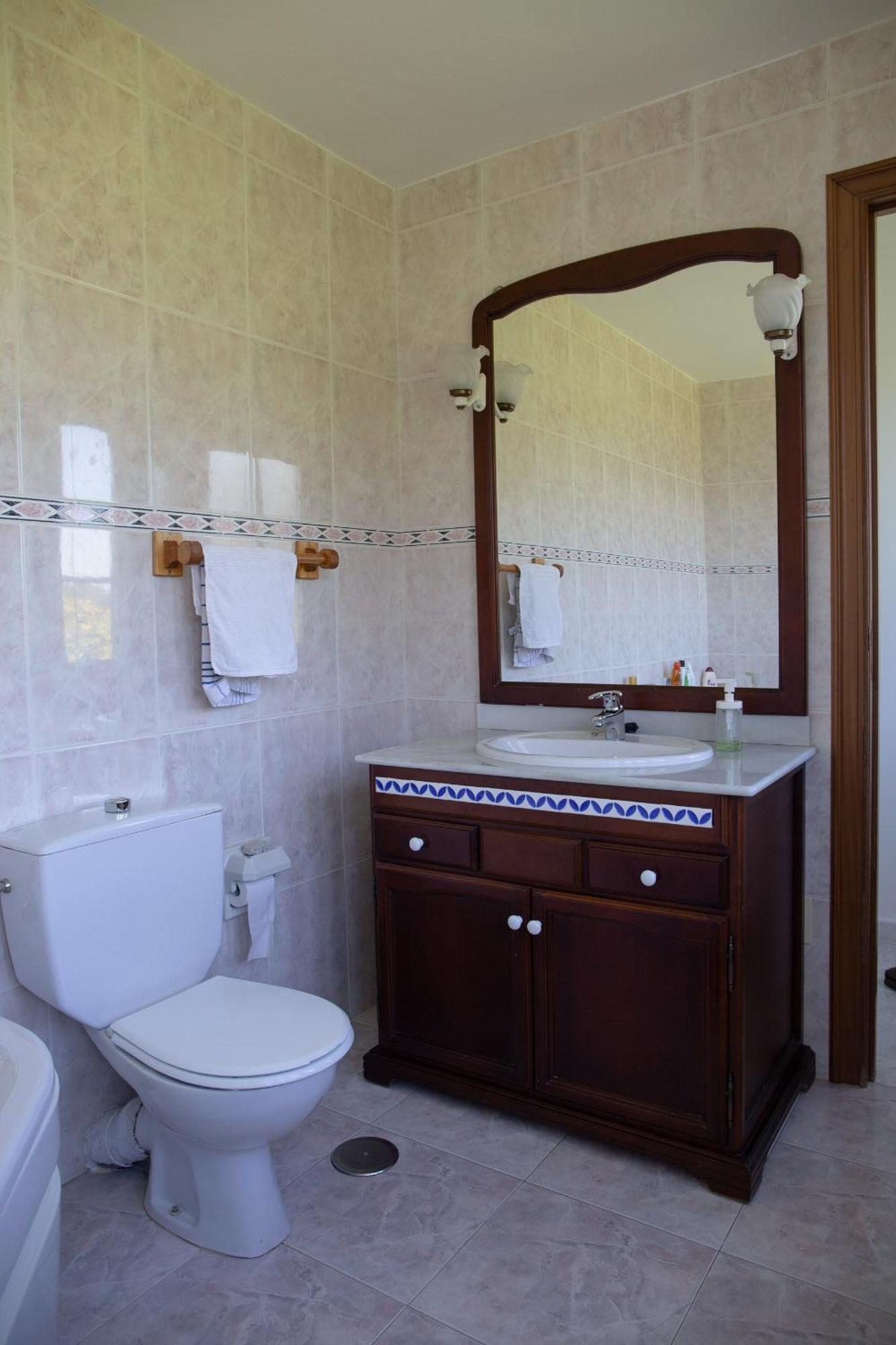 Beachfront Surf & Holiday House, Charming & Quiet Villarrube Ngoại thất bức ảnh