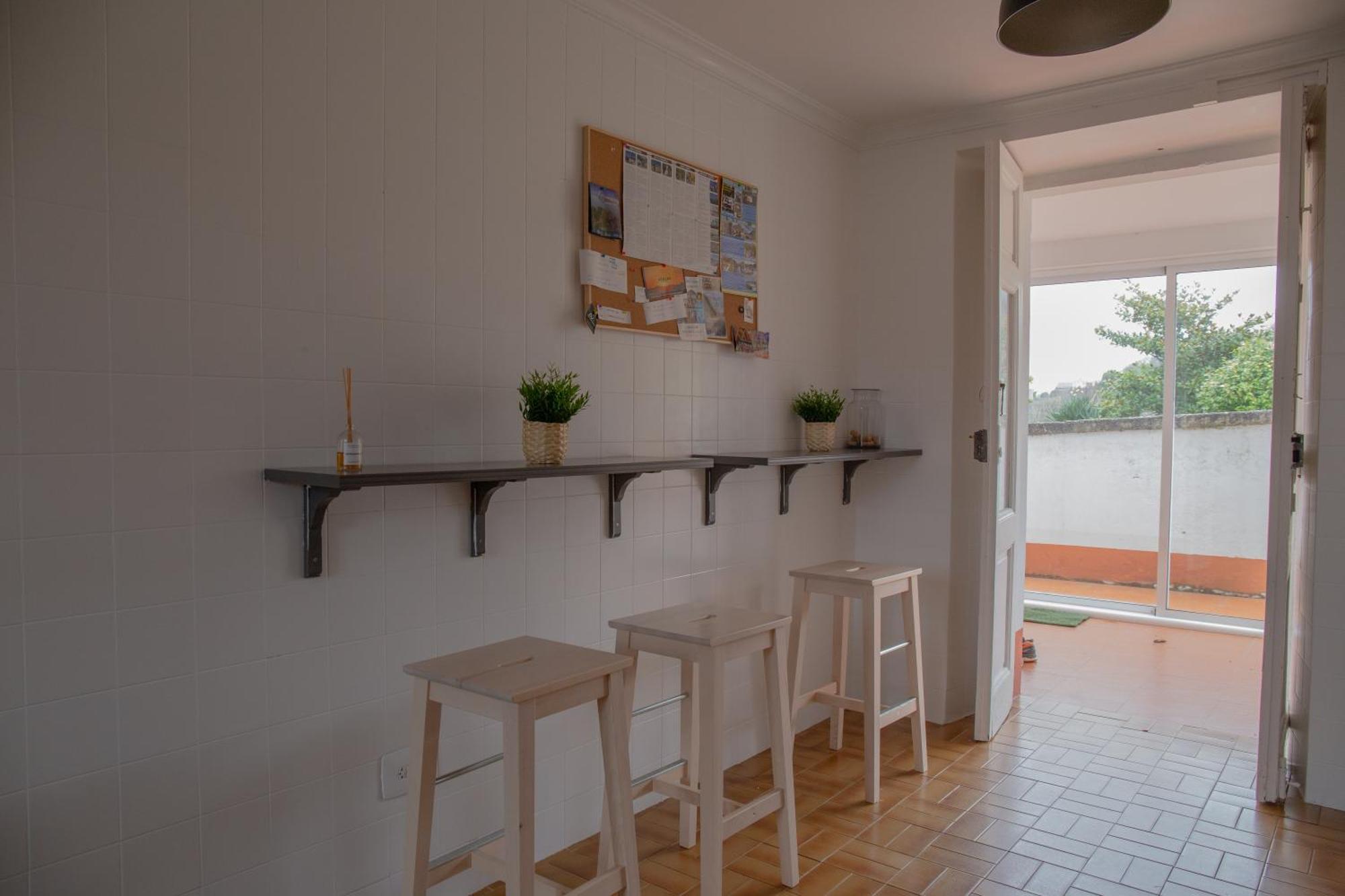Beachfront Surf & Holiday House, Charming & Quiet Villarrube Ngoại thất bức ảnh
