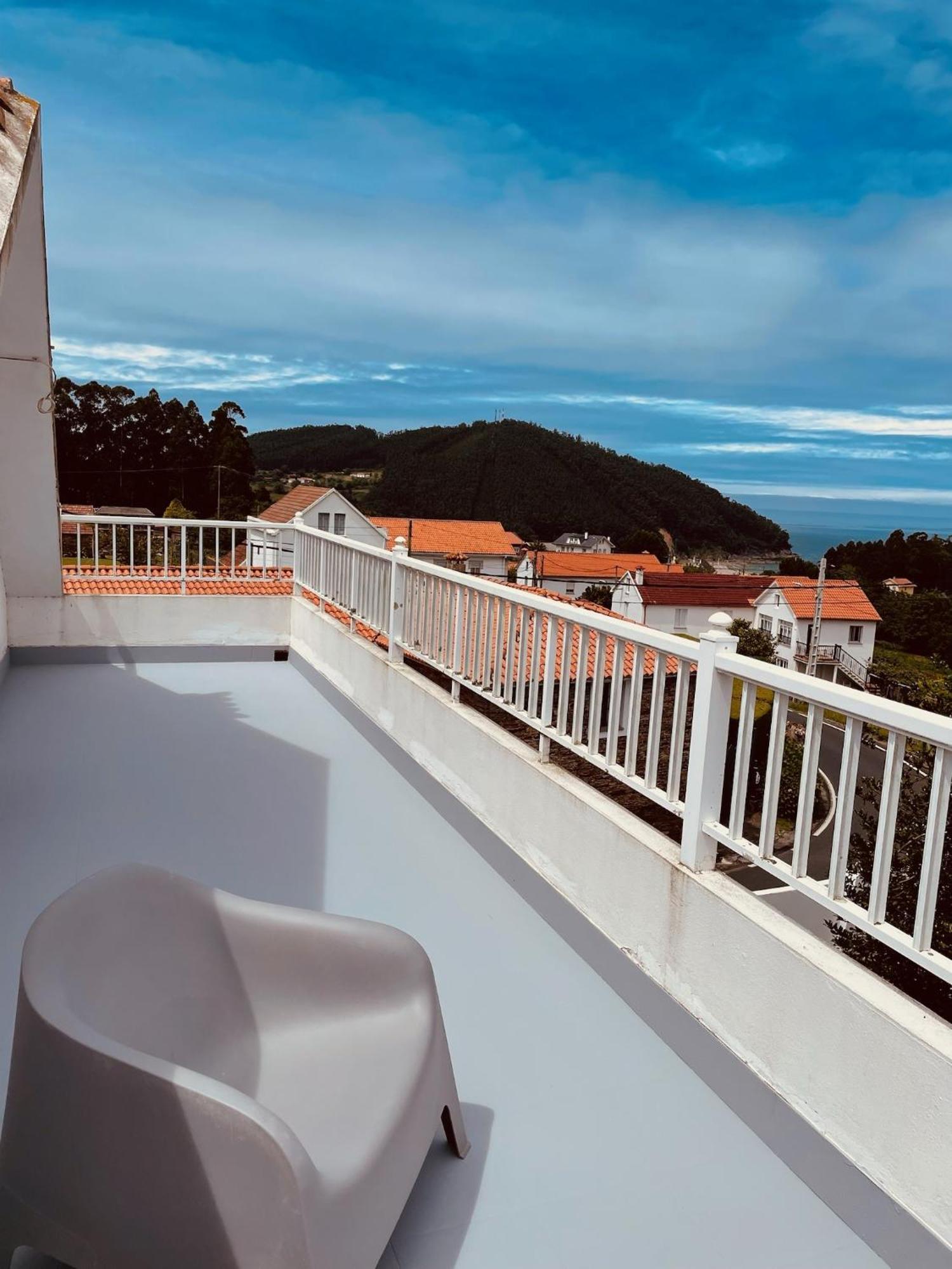 Beachfront Surf & Holiday House, Charming & Quiet Villarrube Ngoại thất bức ảnh